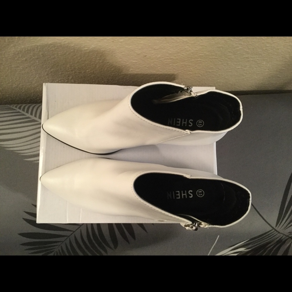 Booties - Picture 3 of 7